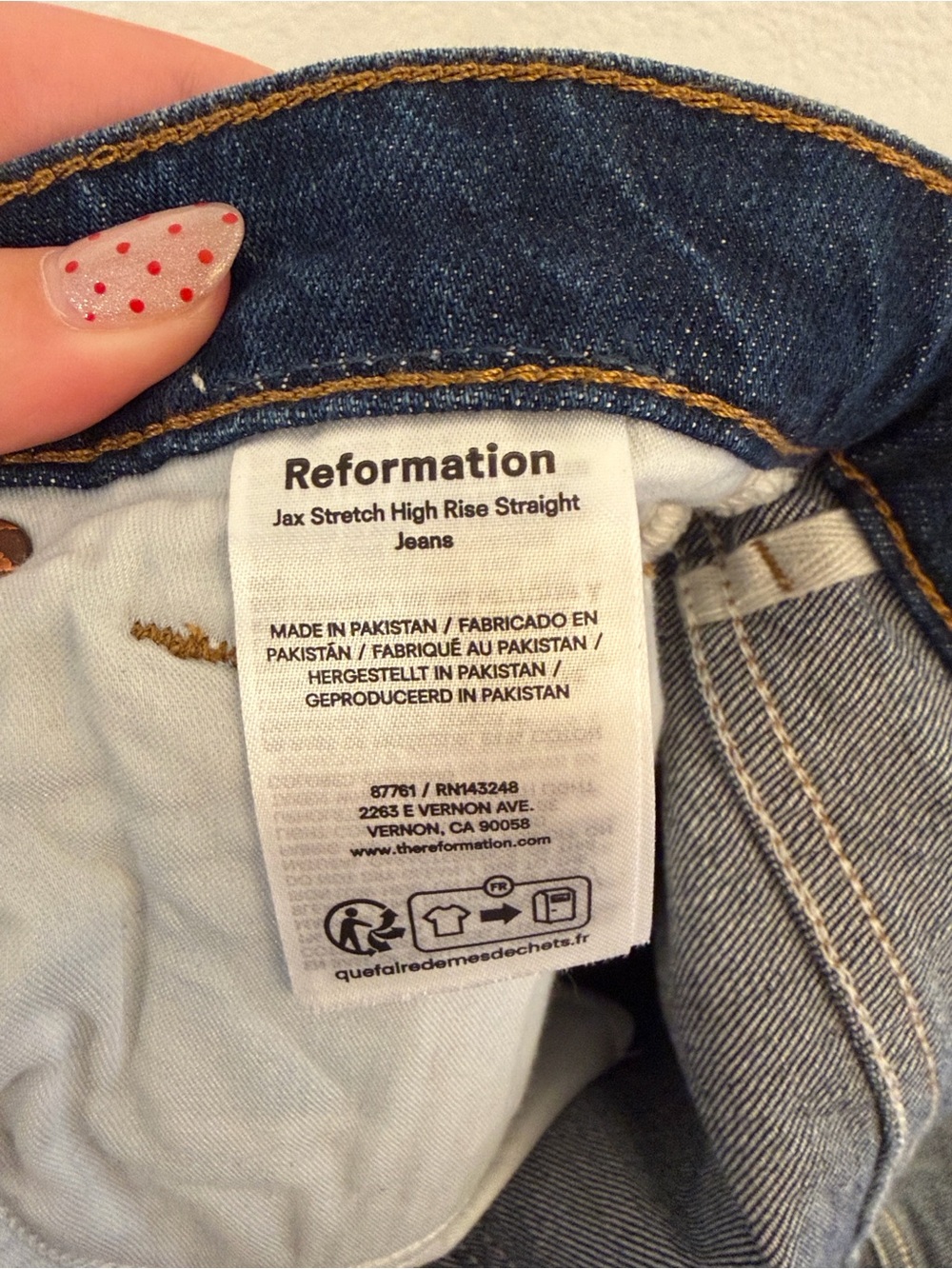 Reformation Jax Stretch High Rise Straight Jeans - Picture 8 of 9